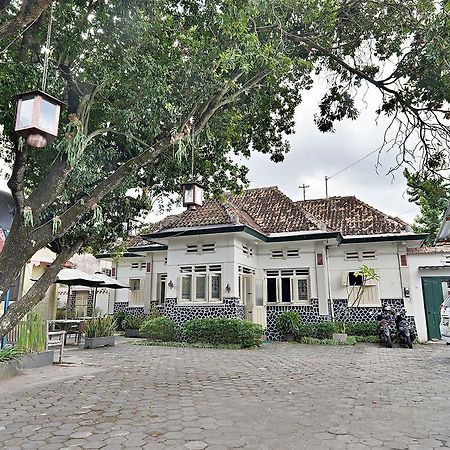 Zen Rooms Panembahan Kraton Yogyakarta Ngoại thất bức ảnh