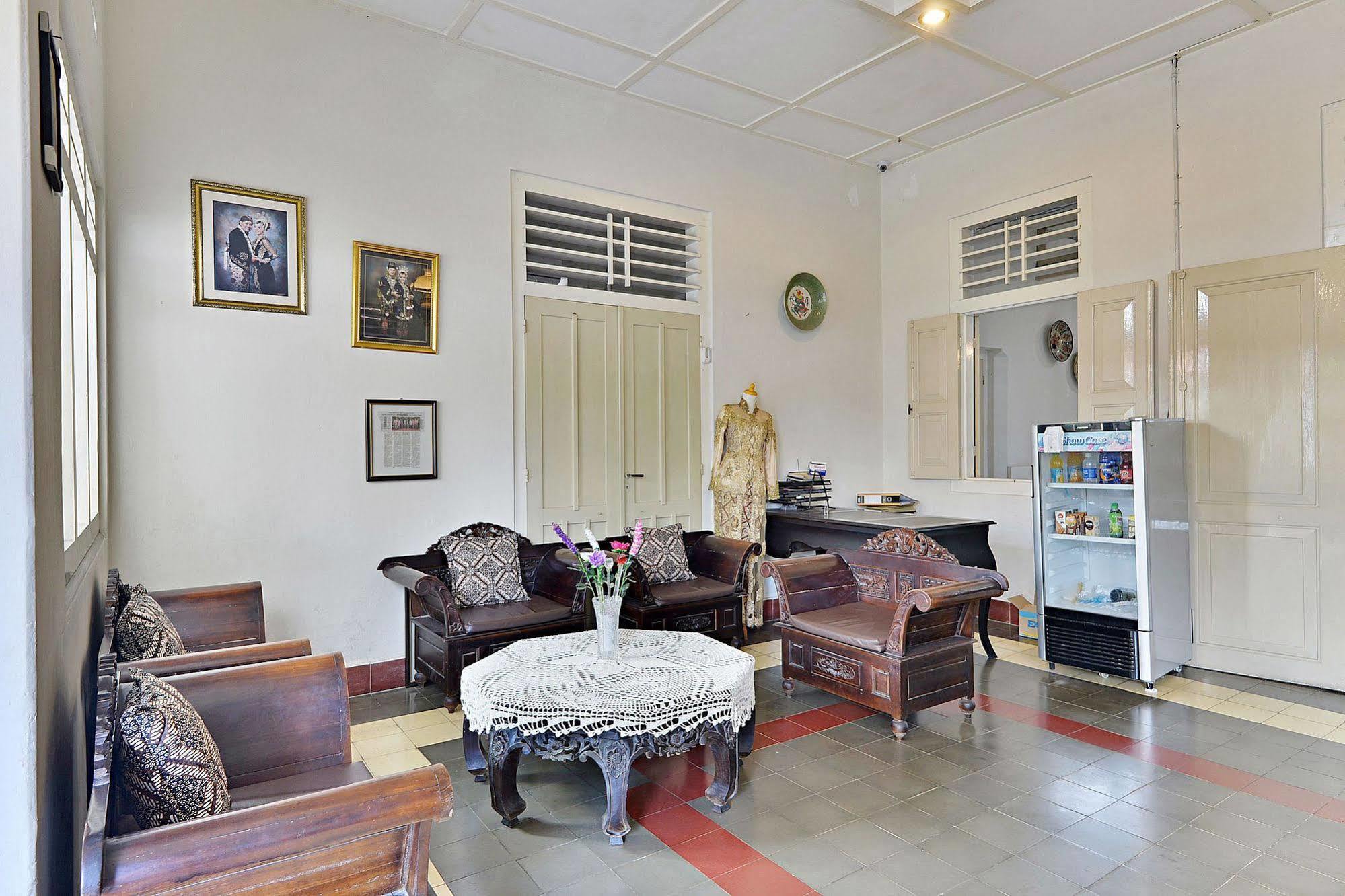 Zen Rooms Panembahan Kraton Yogyakarta Ngoại thất bức ảnh