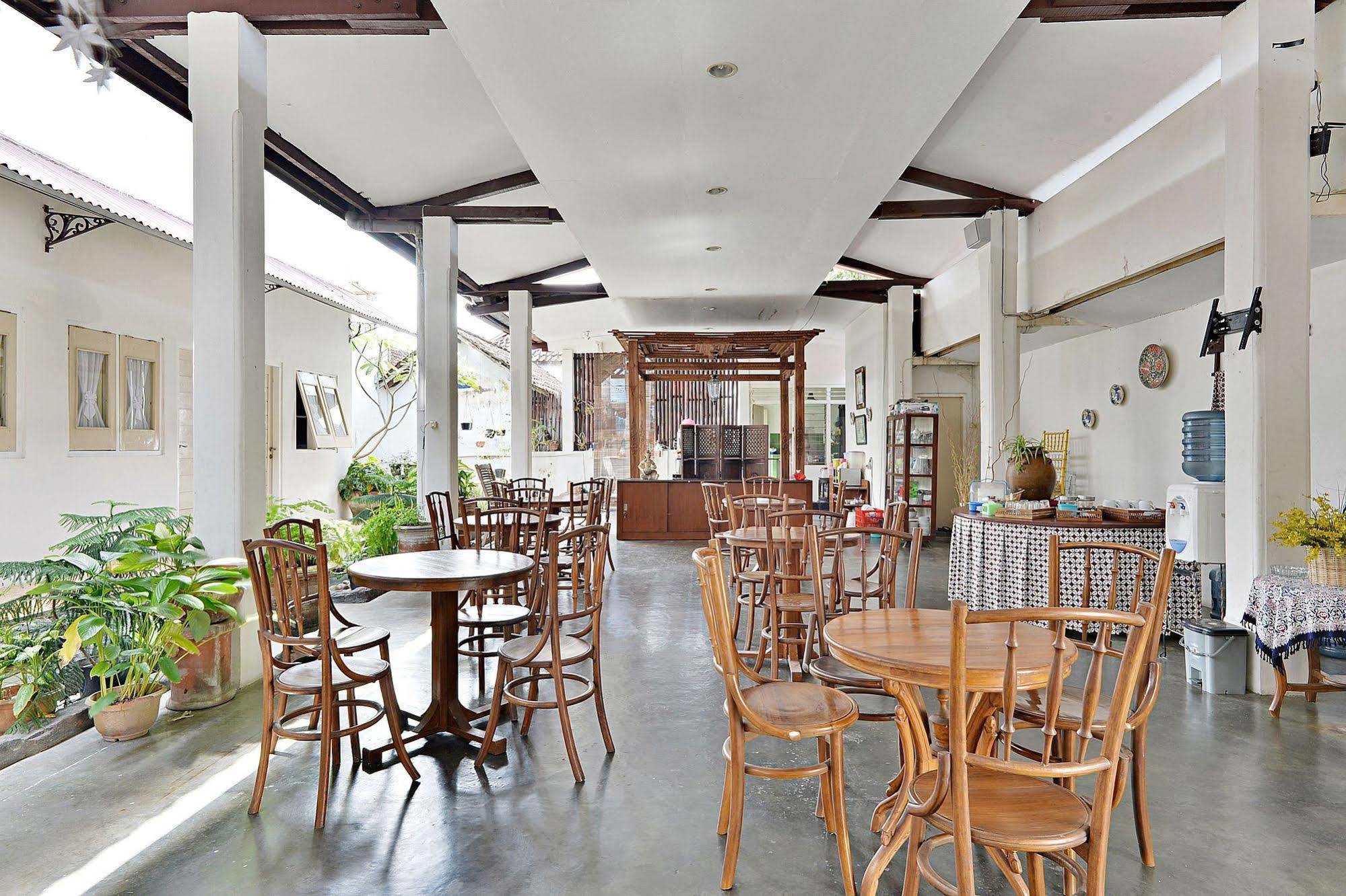 Zen Rooms Panembahan Kraton Yogyakarta Ngoại thất bức ảnh