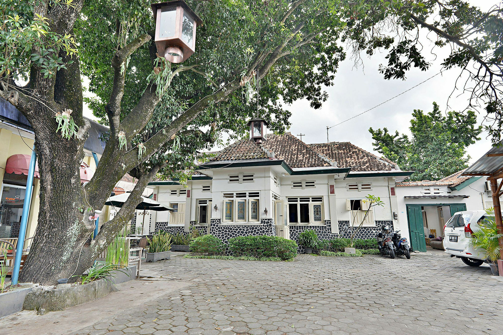 Zen Rooms Panembahan Kraton Yogyakarta Ngoại thất bức ảnh